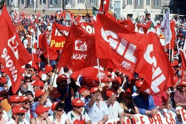 ITALY. ROMA. MAY 29, 1999. DEMONSTRATION AGAINST TERRORISM