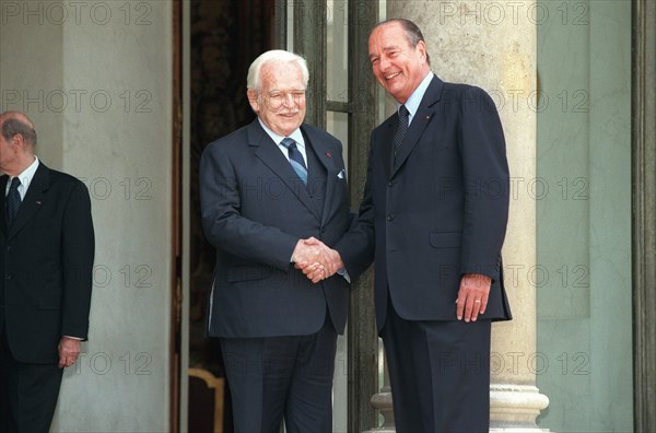 05/31/1999. Elysee: J.CHIRAC receives prince RAINIER