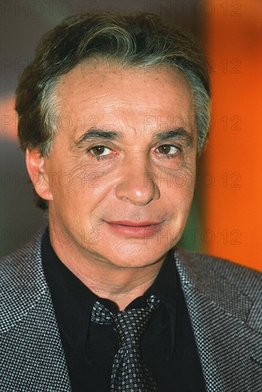 26/09/1999. EMISSION "19H DIMANCHE": MICHEL SARDOU