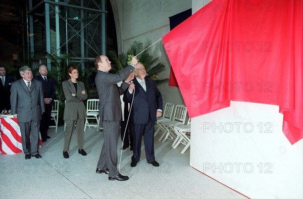 MONTE CARLO: THE ROYAL FAMILY OF MONACO UNVEILS THE NEW STATION