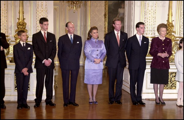 12/18/2000. Prince Guillaume enthroned Grand Duke of Luxembourg.