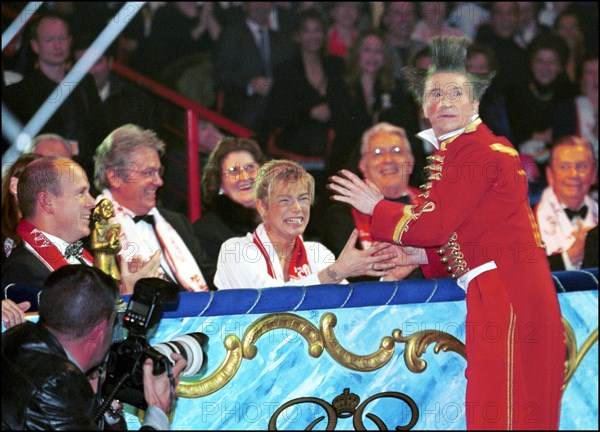 01/23/2001. The Monaco Circus Festival: prize ceremony.