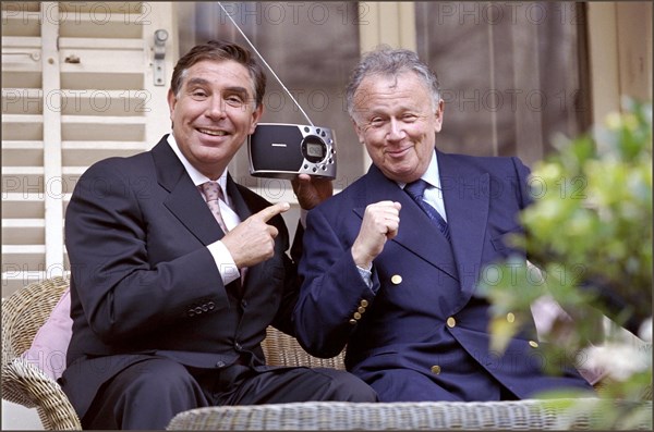 02/00/2001. EXCLUSIVE. French Radio hosts Philippe Bouvard and Jean-Pierre Foucault back on the air of RTL