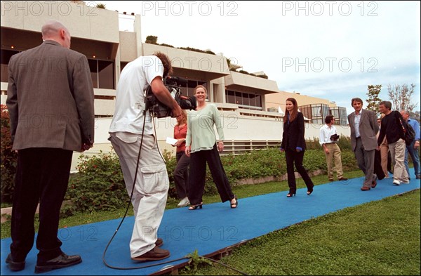 05/00/2001. The other side of the 54th Cannes International film festival.