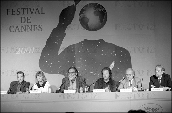 05/11/2001. 54th Cannes film festival: Press conference of "Apocalypse now Redux".