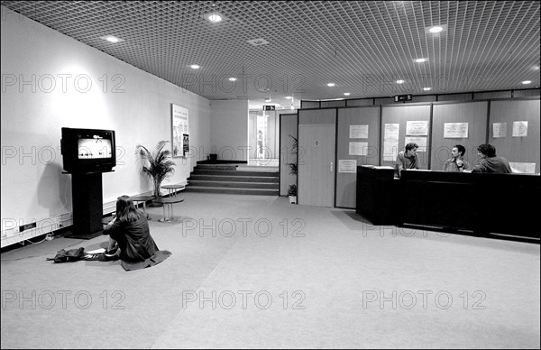 05/14/2001. 54th Cannes Festival: Backstage