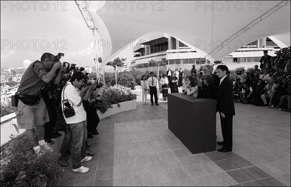 05/14/2001. 54th Cannes Festival: Press conference of "La pianiste" by Michael Haneke.