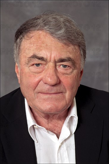 05/15/2001. 54th cannes film festival: studio Claude Lanzmann.