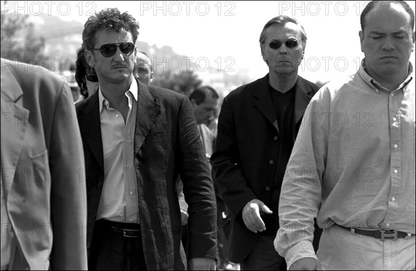 05/15/2001.54th Cannes Film Festival: Sean Penn and Robin Wright