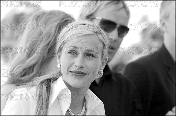 05/18/2001 54th Cannes film festival: photocall & press conference of "Human Nature"