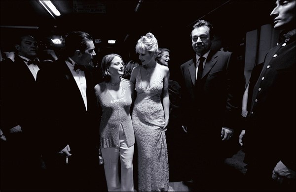 05/20/2001. 54th Cannes Film Festival : Exclusive Backstage closing ceremony