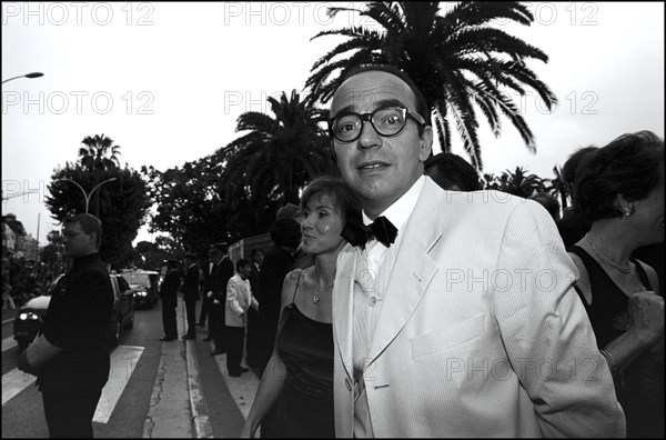 05/20/2001. 54th Cannes Film Festival : Exclusive Backstage closing ceremony