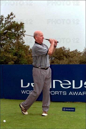 05/21/2001. Boris Becker playing golf in Monaco