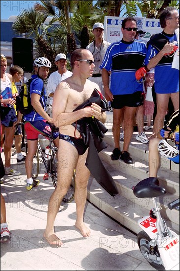 06/17/2001. Prince Albert of Monaco takes part in the first "All Stars Triathlon" in Monaco