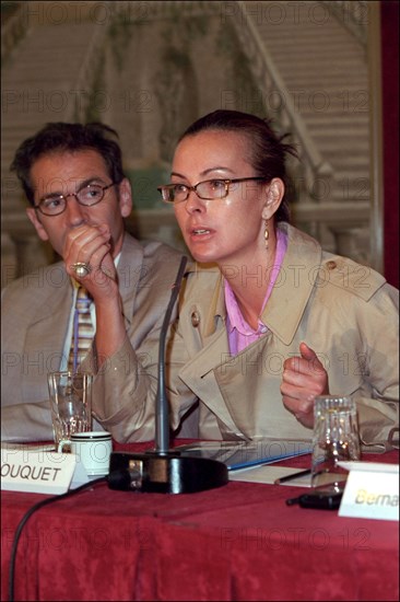 06/19/2001. Press conference of "la voix de l'enfant" with Carole Bouquet.