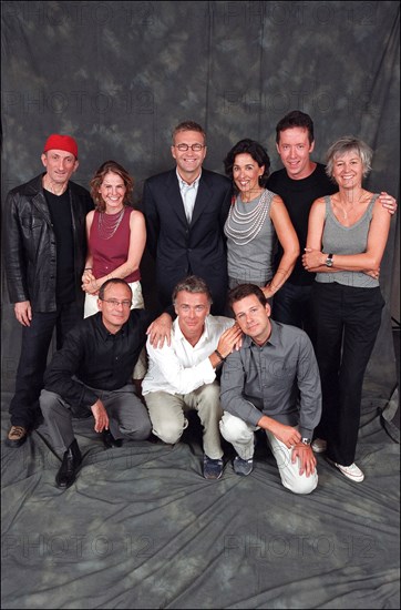 08/00/2001. The new team of TV host Laurent Ruquier