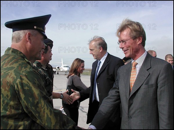 09/00/2001. Great Duke Henri of Luxembourg in Pristina