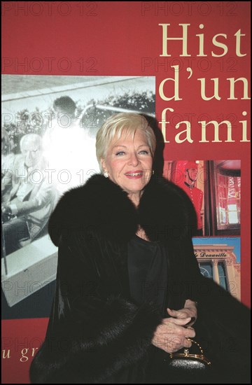 12/04/2001. Philippe Bouvard attends launch party for his latest book at Fouquet's.