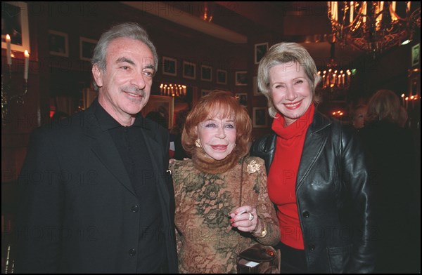 12/04/2001. Philippe Bouvard attends launch party for his latest book at Fouquet's.