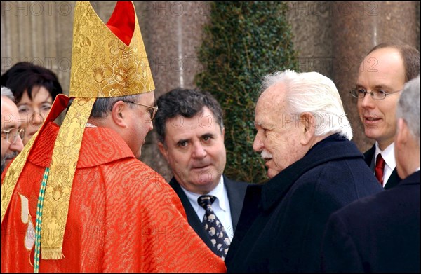 01/27/2002. Prince Rainier of Monaco and his son Prince Albert celebrate Sainte Devote.