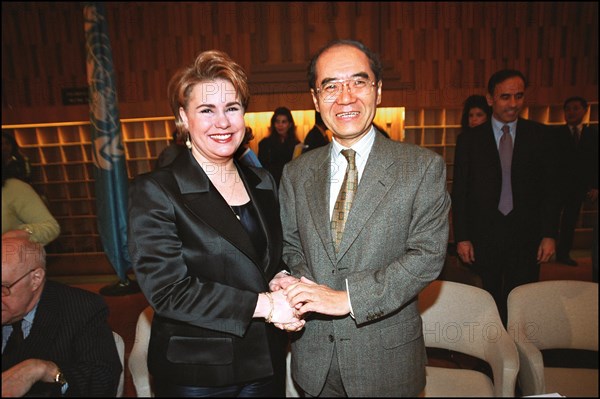 02/11/2002. Meeting of unesco goodwill ambassadors in Paris