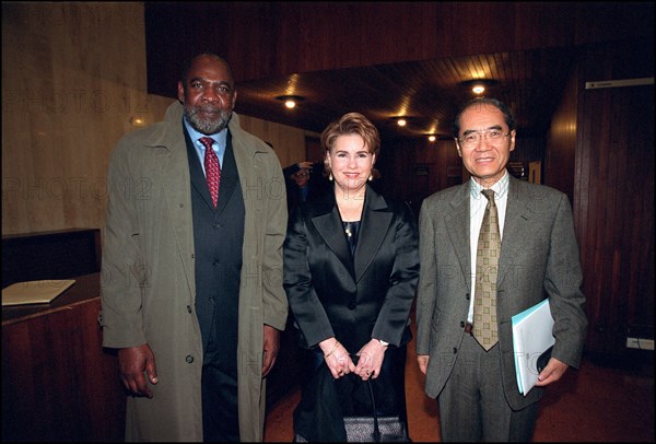 02/11/2002. Meeting of unesco goodwill ambassadors in Paris