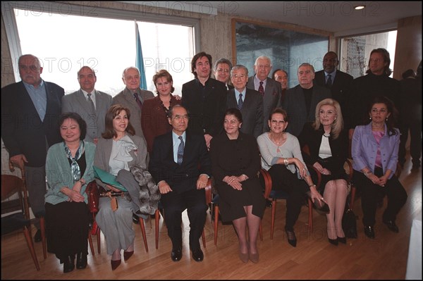 02/11/2002. Meeting of unesco goodwill ambassadors in Paris