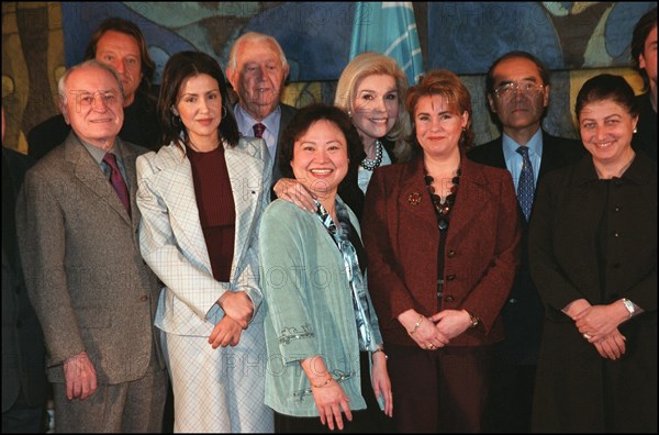 02/11/2002. Meeting of unesco goodwill ambassadors in Paris