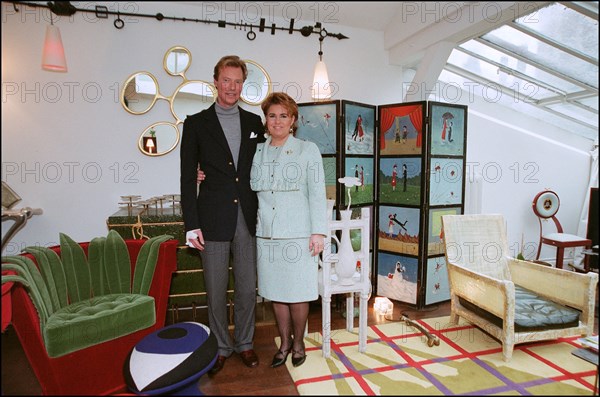 02/00/2002. EXCLUSIVE Grand duke and duchess of Luxembourg, Henri and Maria Theresa, in Paris