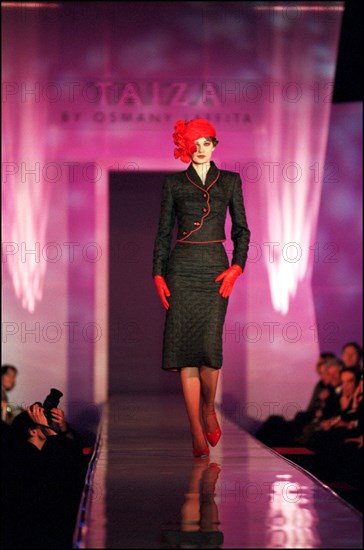 03/05/2002. Taiza fashion show at the National school fine arts in Paris.