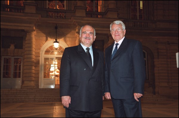 03/00/2002. EXCLUSIVE : Prince Hassan of Jordan visits French senate.