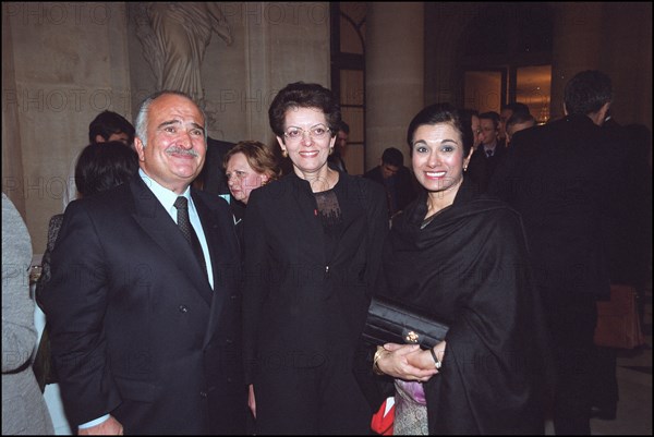 03/00/2002. EXCLUSIVE : Prince Hassan of Jordan visits French senate.