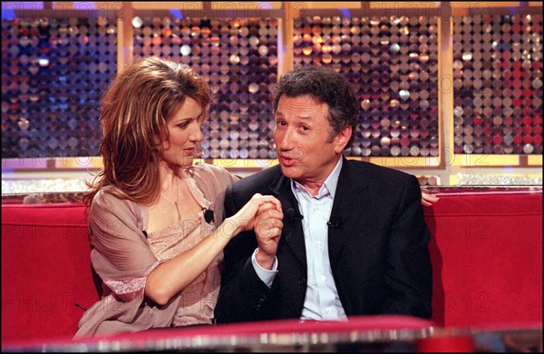 03/00/2002.  Star singer Celine Dion on Michel Drucker TV program "Vivement Dimanche"