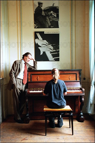 10/00/2001. Count Piotr Cheremetiev, president of the French society of Russian music, at the Sergei Rakhmaninov Russian conservatoire in Paris.