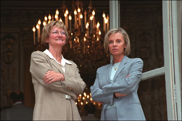 04/00/2002. Nicole Notat is about to leave the leadership of CFDT (French Democratic Work Confederation).