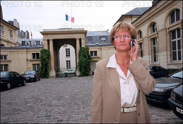 04/00/2002. Nicole Notat is about to leave the leadership of CFDT (French Democratic Work Confederation).