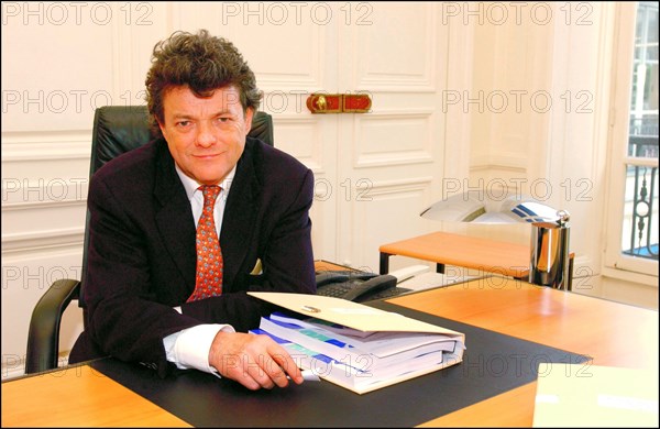 05/07/2002. EXCLUSIVE : Jean-Louis Borloo new minister of Urban affairs.