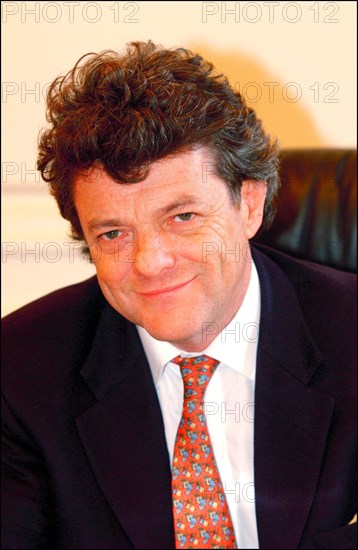 05/07/2002. EXCLUSIVE : Jean-Louis Borloo new minister of Urban affairs.