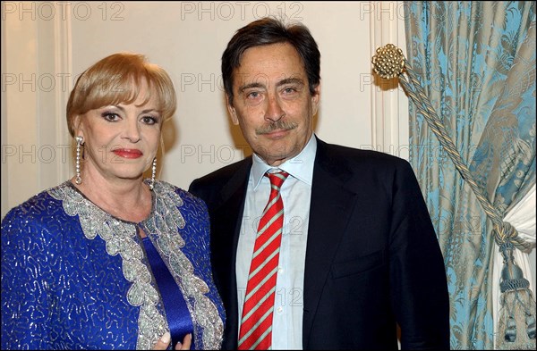 06/27/2002. Michele Mercier presents her book with Henry Jean Servat at the Plaza Athenee.