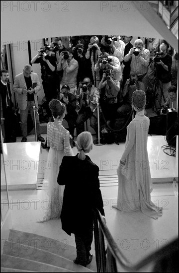 07/09/2002. Fall-winter 2002-03 Haute Couture collections: the backstage of Chanel's fashion show