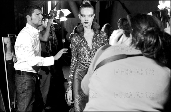 07/11/2002. Fall winter 2002-03 collections. The backstage of Valentino's fashion show