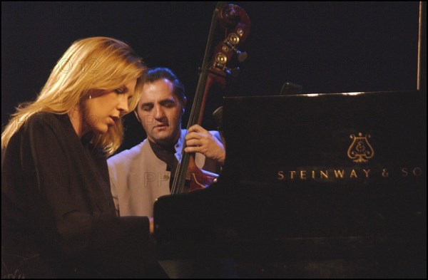 09/13/2002. Concert of Diana Krall at the congress palace of Paris