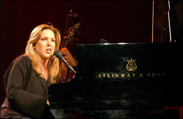 09/13/2002. Concert of Diana Krall at the congress palace of Paris