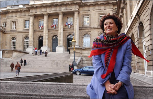 10/15/2002. Francoise Rudetzki, chairman of "SOS attentat" association, in Paris courthouse