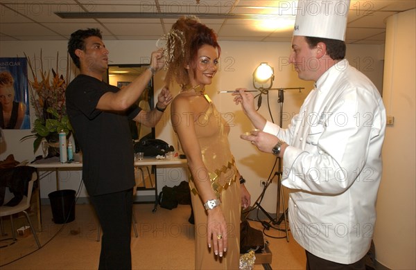 10/30/2002. Chocolate dresses fashion show at "Salon du Chocolat" exhibit in Paris