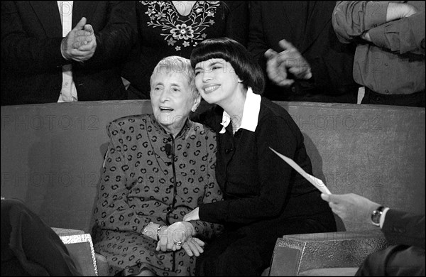 11/00/2002. EXCLUSIVE. French singer Mireille Mathieu returns on the musical scene with a new CD and tour in France and Europe.