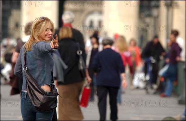 10/00/2002. Close up Rosanna Arquette in Paris.