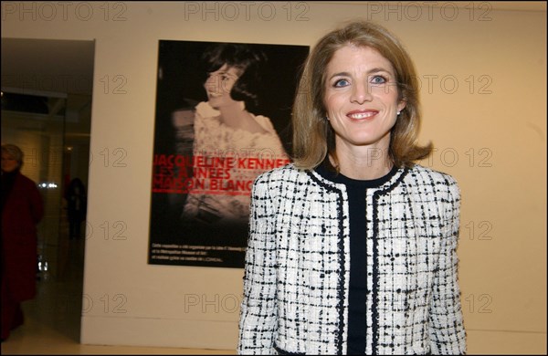 11/18/2002. Caroline Kennedy inaugurates the exhibition "Jackie Kennedy, les annees Maison Blanche" in Paris