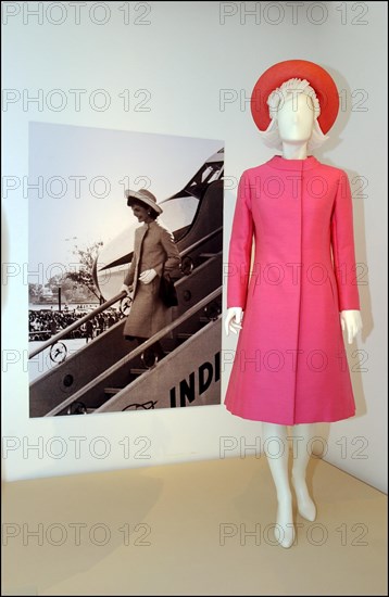 11/18/2002. Caroline Kennedy inaugurates the exhibition "Jackie Kennedy, les annees Maison Blanche" in Paris