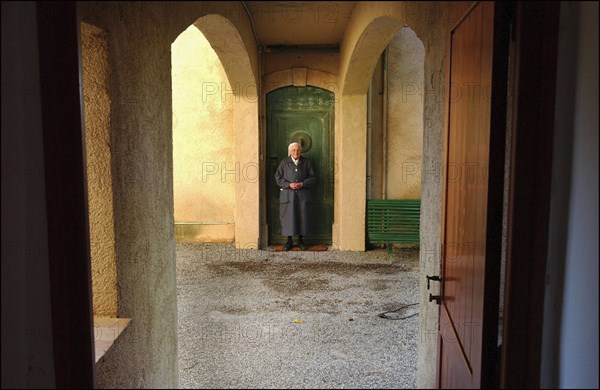 11/00/2002. EXCLUSIVE: Sister Emmanuelle in her retirment home in Var.